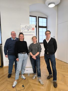 Die Vertreter:innen der vier geisteswissenschaftlichen Konsortien.