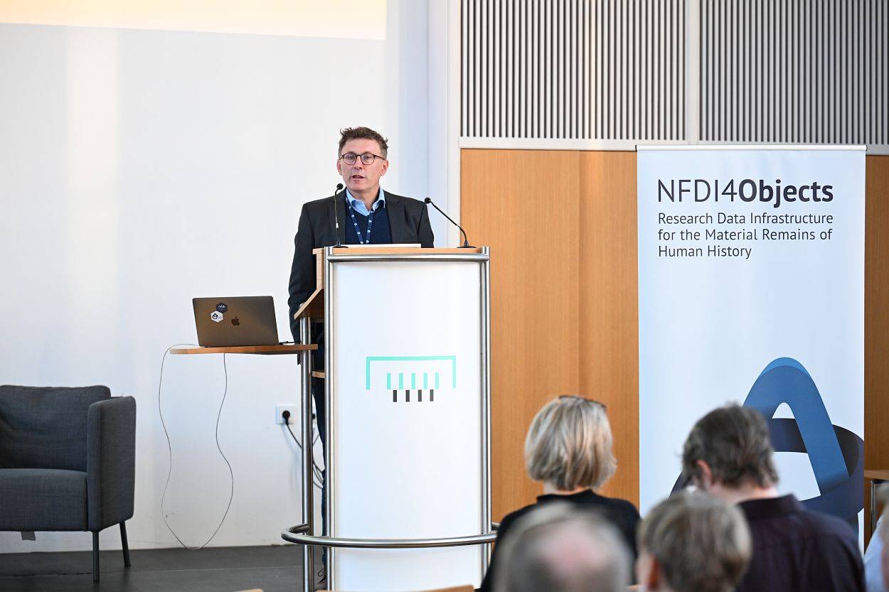 The speaker of our consortium Philipp von Rummel © Fliegender Fotograf 01.10.2025